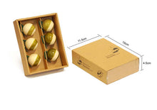 Load image into Gallery viewer, Wooden Christmas Decor : BAUBLES ( Green ) - Set of Six