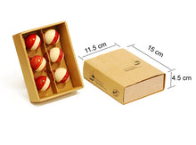 Load image into Gallery viewer, Wooden Christmas Decor : BAUBLES Red - Set of Six