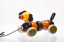Load image into Gallery viewer, Bovow Green | Wooden pull toy | Wooden toys for kids