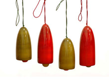 Load image into Gallery viewer, Wooden Christmas Decor : Wood Chimes ( 2 pairs)
